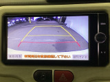 バックモニター付きで、車庫入れやバック時の後方確認をサポート。