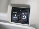 ◆視界広々で非常に運転しやすくロングドライブでも疲れを感じさせないすっきりとまとまったインパネ周りです。