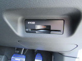ETCは運転席右下にあります。