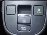E-CONを使えば、ボタンひとつで燃費向上!エコ運転をサポートしてくれるから、日々のドライブがもっと経済的&環境にやさしくなりますね☆