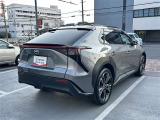 ぶつからないをサポートする「プリクラッシュセーフティ」を搭載。