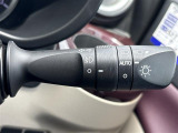 【 オートライト 】オートライトなのでライトの点け忘れを気にすることなく運転が出来ます♪