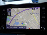 何処へでも行きたい場所へ、安心のトヨタ純正メモリーナビを装備しています。
