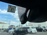万が一の状況を映像と音声で記録する純正ドライブレコーダー搭載!!