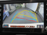 バックガイドモニターで、後方を確認しながら安心して駐車することができます。運転初心者も熟練者も必須の機能ですよ!