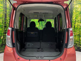 後席を格納すると、これだけの広さが!シーンに合わせたシートアレンジで、大きな荷物も積むことが出来ます♪