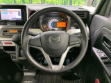 ステアリングも使用感が少なく、きれいな状態となっております♪