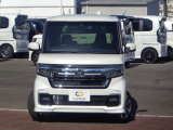 外装も丁寧に磨いております。是非1度実車をご覧ください!