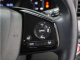 ◆アダプティブクルーズコントロール◆予め設定した車速内でクルマが自動的に加減速。前走車との適切な車間距離を維持しながら追従走行します。【LKAS】車線維持支援システムでステアリング操作を支援。