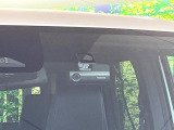 【ドライブレコーダー】ドライブレコーダー装備!走行中はもちろん、あおり運転や事故に遭遇した際、映像で記録し、万一のリスクに備えます。※記録用SDカードはお客様ご自身でご準備いただく必要があります。