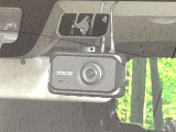 【ドライブレコーダー】ドライブレコーダー装備!走行中はもちろん、あおり運転や事故に遭遇した際、映像で記録し、万一のリスクに備えます。※記録用SDカードはお客様ご自身でご準備いただく必要があります。