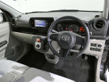 見通しのよいすっきりとした視界で、誰でも運転しやすいです。運転のしやすさは疲れにくさにも繋がりますよ♪