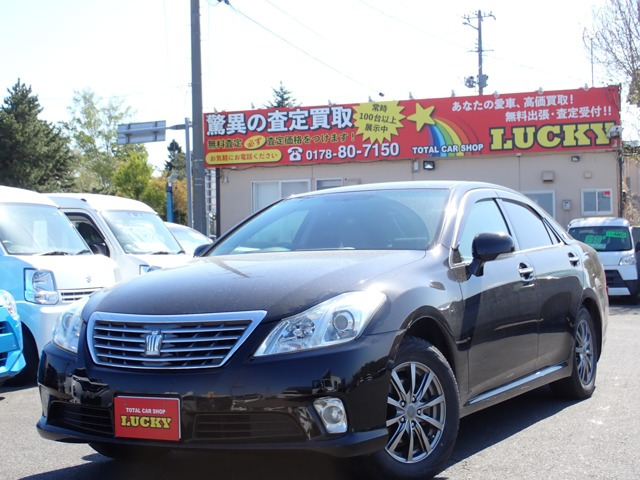 クラウン 2.5 ロイヤルサルーン i-Four 4WD 