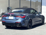 サービスにはドイツ本国と同様に教育と訓練を受け、BMWを知り尽くした「マイスターメカニック」が数多く在籍しております。納車前点検整備で、お客様に安心と安全をお届けいたします。