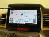 アップルカープレイ対応ギャザズナビ搭載です。知らない道も安心ですね!