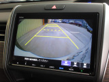 バックをするとき自動でリアの様子が映る『リアカメラ』付き!画面で確認しながらバックができますから安心ですね。でも、目視も大切ですよ!安全第一でお願いします!