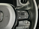 【アダプティブ・クルーズ・コントロール】予め設定した車速内でクルマが自動的に加減速。 前走車との適切な車間距離を維持しながら追従走行し、高速道路でのドライバーの疲労を軽減してくれる嬉しい機能付♪