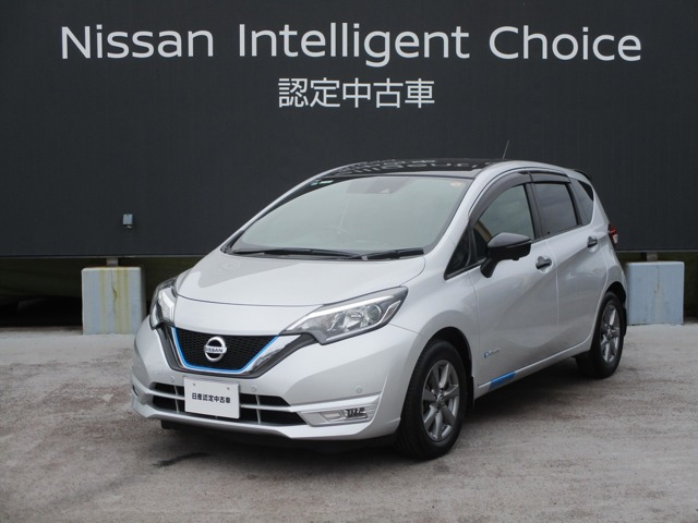 ノート 1.2 e-POWER X ブラックアロー 