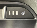 【シートヒーター】寒い日に重宝するシートヒーター!エアコンより早く温まってくれるので寒がりの人も安心ですね♪エアコンの温風は乾燥するから苦手、という方にもをおすすめです。