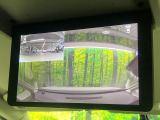 【フリップダウンモニター】大画面モニターで後席でもエンタメをお楽しみいただけます。小さなお子様にも大人気の装備です♪