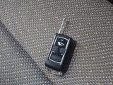 リモコンエンジンスターターが装備されています。寒い時期に嬉しい装備です。