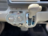 シフト周りの写真です、ヘタリもありません。
