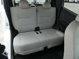 セカンドシートもゆったりです。