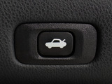 ボタン一つでトランクオープンが可能!車内から操作できる為、非常に便利な装備の一つとなります!