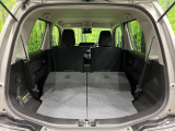 後席を格納すると、これだけの広さが!シーンに合わせたシートアレンジで、大きな荷物も積むことが出来ます♪