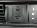 USB-A,USB-C