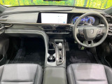 クラウンスポーツ 2.5 Z E-Four 4WD 