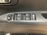 電動格納ミラー装備しています★車内からドアミラーの折り畳みや鏡面の調整も可能です★
