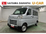 令和7年式 ハイゼットカーゴ入荷しました。荷室は広々で、両側スライドドアだから積み下ろしもスムーズ。仕事用にも、家族のレジャーにも、どっちでも使えます(^^)/見ていきましょう♪