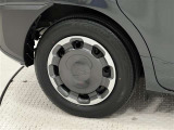 タイヤサイズは185/65R15!納車前の点検時にタイヤ交換させていただきます!