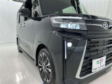 明るいライトが夜道を明るく照らしてくれます。 運転する上で、道路状況をいかに早く認識できるか重要なポイントです。 白色光が暗い道も明るく照らしてくれますよ。