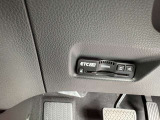 高速の出入りを楽にできるETC車載器付きです。