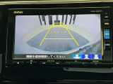 バックカメラ付きで後方の確認も安心です!スムーズな駐車・車庫入れをサポートいたします!