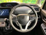 【純正革巻きステアリング】上質な革を使用することで、手にしっかり馴染みとても運転しやすいハンドルです♪