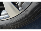 225/60R18インチタイヤを装着しています