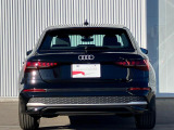 当店ではAudi認定中古車センターの展示場に常時30台以上の在庫を揃えて皆様のご来場をお待ちしております。展示車両のご試乗も可能ですのでどうぞお気軽にご来場下さいませ。
