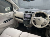 広々とした視界を体感できます。運転が楽しくなりますね。