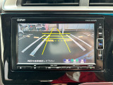 バックでの駐車が苦手な方や運転にあまり自信のない方でも後方の視界をしっかりサポート。安心して車庫入れが出来るバックカメラを装備しています!