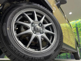 【15インチアルミホイール】外観にマッチしたアルミホイールを装着しております。各種アルミホイールや、スタッドレスタイヤも取扱いしております。是非ご相談ください♪