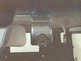 【前後ドラレコ】自動車に搭載して走行中の状況を映像で録画します。前後タイプです。ディスプレイで映像確認が可能です。