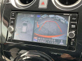 空から車を見たような「アラウンドビューモニター」!車の周りが一目で確認できるので、小さなお子様や障害物があっても安心して乗ることができます♪