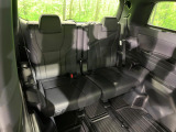 3列目シートはもちろん状態良好☆大人でもゆったりと座って頂けますので、大人数でのお出かけもラクラクです♪ご家族で、気の知れた仲間で、ドライブに行くのが楽しみですね♪