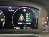 ホンダが推し進める総合先進安全装備のセンシング搭載! 衝突や斜線はみだしなどの危険が予測される時、センサーが警告。ヒューマンエラーを高度先進技術が補完してくれます。