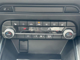 【 オートエアコン 】車内温度を感知して自動で温度調整をしてくれるのでいつでも快適な車内空間を創り上げます!//