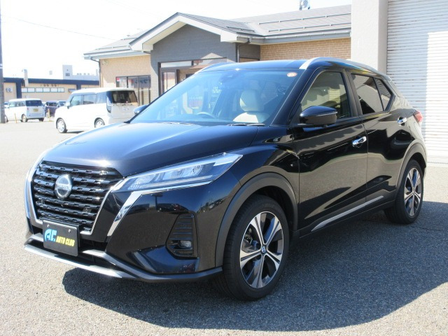 キックス  1.2 X FOUR ツートーン インテリアエディション(e-POWER) 4W