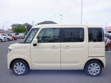 内外装およびエンジンル-ムなど専用クリ-ニング致します。車両クリ-ニングのプロが施工致しますので!高品質な1台に蘇りますよ♪(全在庫無料施工)